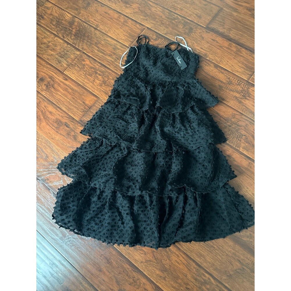 Lulus Black Tiered Ruffle Maxi Dress Size Medium NWT